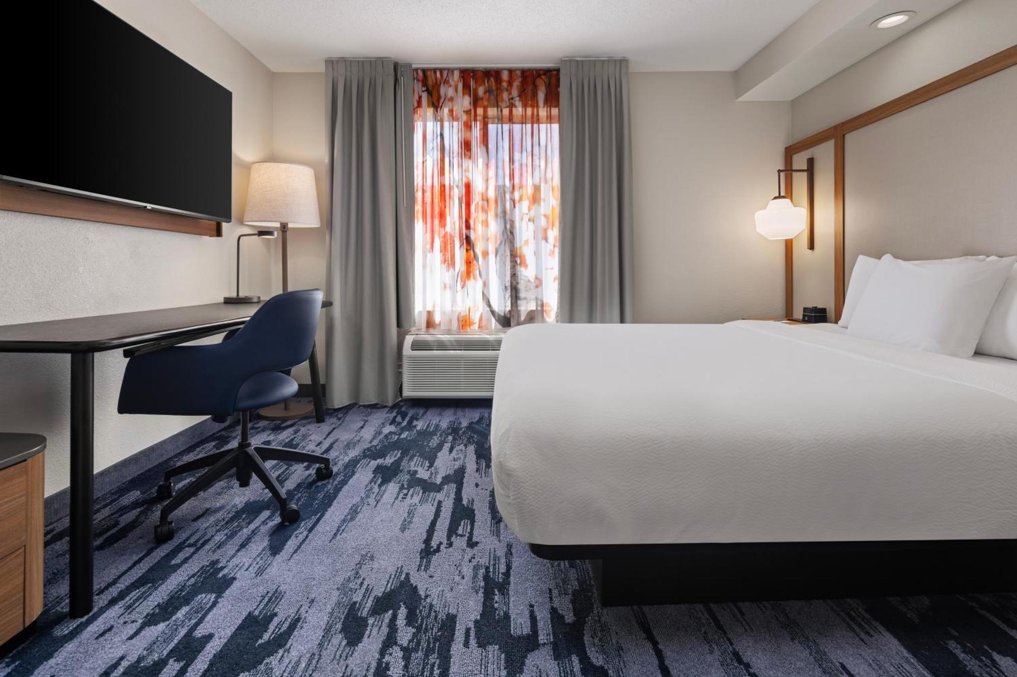 Fairfield Inn & Suites By Marriott Columbus East Рейнълдсбърг Екстериор снимка