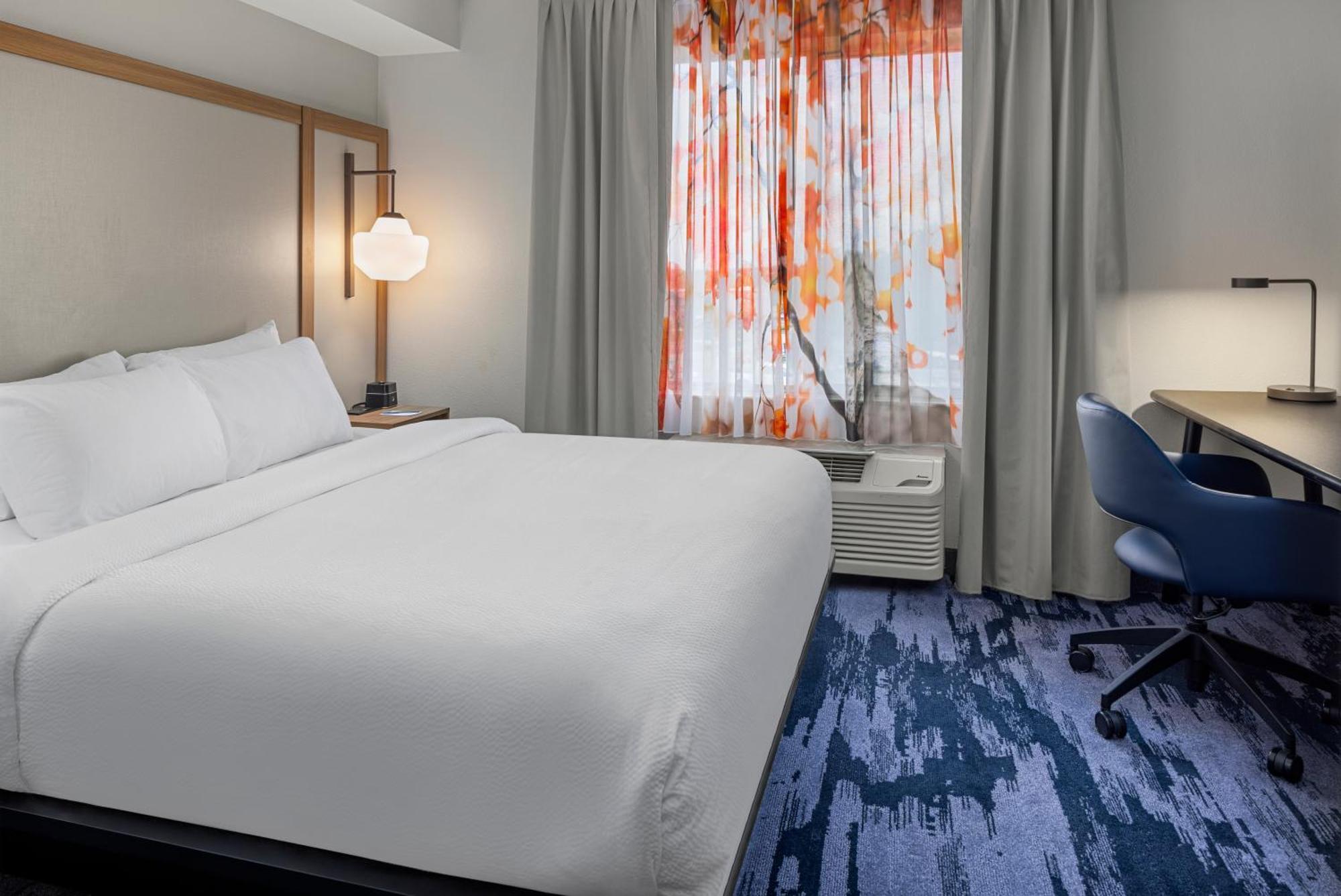 Fairfield Inn & Suites By Marriott Columbus East Рейнълдсбърг Екстериор снимка