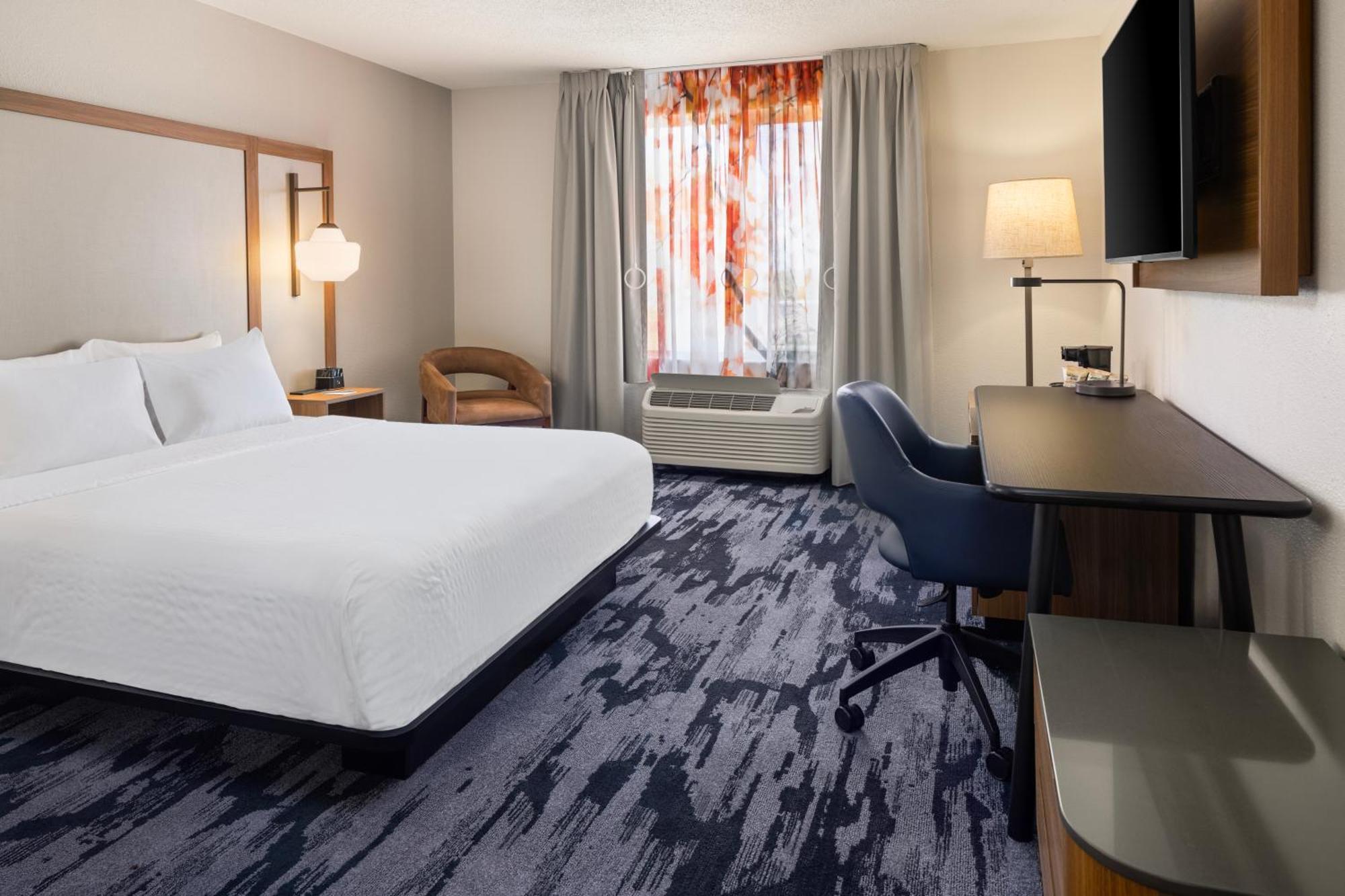 Fairfield Inn & Suites By Marriott Columbus East Рейнълдсбърг Екстериор снимка