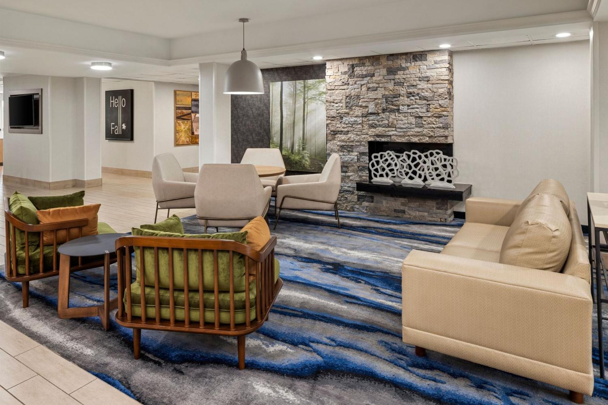Fairfield Inn & Suites By Marriott Columbus East Рейнълдсбърг Екстериор снимка