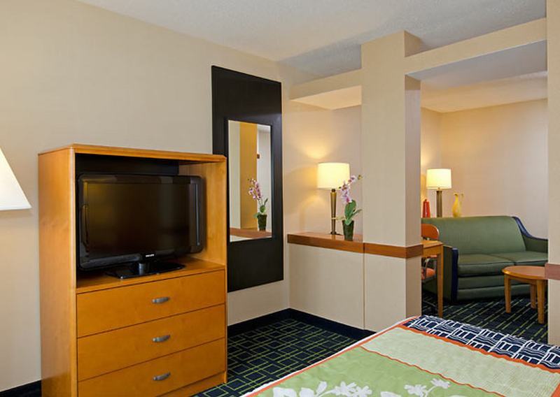 Fairfield Inn & Suites By Marriott Columbus East Рейнълдсбърг Стая снимка